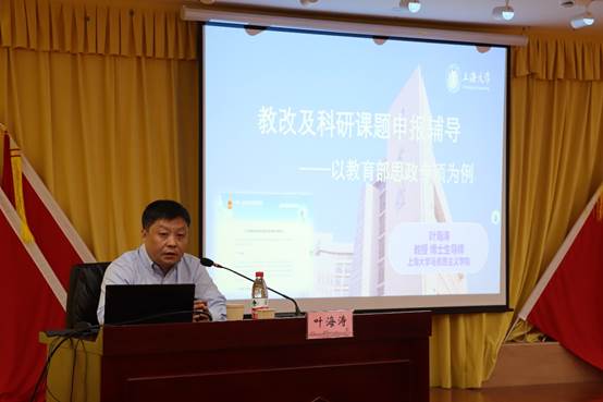 图形用户界面

描述已自动生成